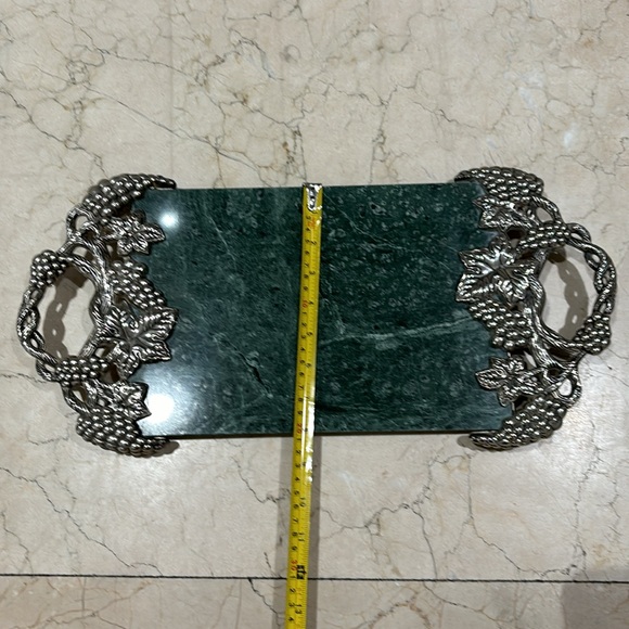 ✨Gorgeous✨Vintage Green Marble Slab✨Charcuterie Board✨Godinger Silver Art Co.✨ - Picture 5 of 12